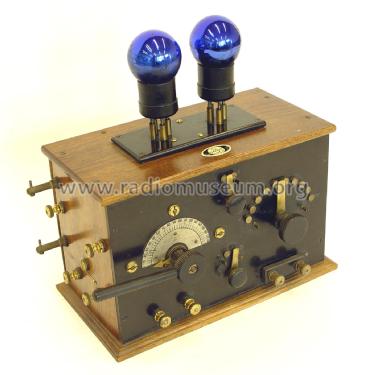 Amplificateur universel à 2 lampes ; Gody, Abel; Amboise (ID = 2185363) Radio