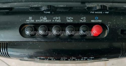 Fashion Sound Stereo Radio Cassette Tape Recorder TSF-5053; Gold Star Co., Ltd., (ID = 2759009) Radio