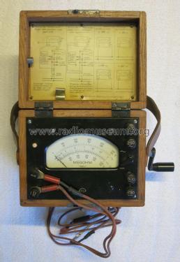 Volt- / Megohm-Meter Isolationsprüfer Kurbelinduktor ; Gossen, P., & Co. KG (ID = 1840627) Ausrüstung