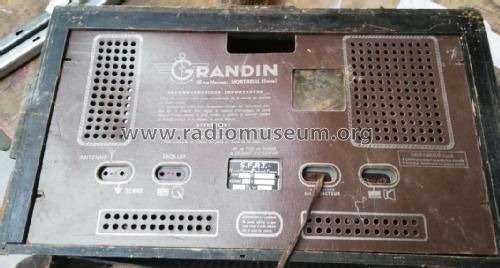 Cristal-Grandin Compétition 614; Grandin, Cristal- (ID = 2994682) Radio