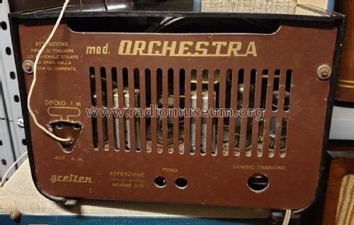 Orchestra ; Gretzen; dove/where? (ID = 2605276) Radio