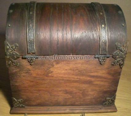 Majestic Treasure Chest 381 Ch= 380; Grigsby-Grunow - (ID = 1187539) Radio