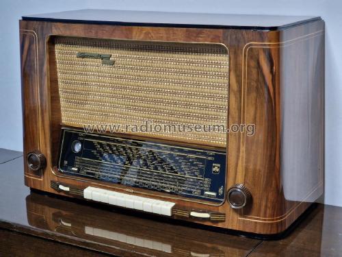 4010 ; Grundig Radio- (ID = 3049475) Radio