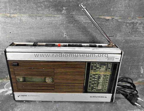 C2000 Automatic; Grundig Radio- (ID = 2984780) Radio