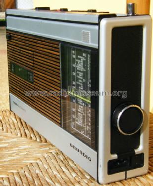 C2000 Automatic; Grundig Radio- (ID = 958571) Radio