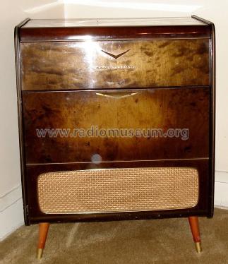 Majestic - Musical Instrument 7018/USA; Grundig Radio- (ID = 1722310) Radio