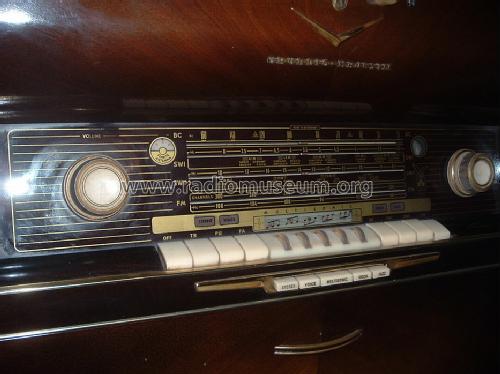 Majestic Musical Instrument 8098/USA; Grundig Radio- (ID = 1210567) Radio