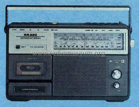 RR220 International; Grundig Radio- (ID = 423542) Radio