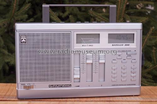 Satellit 300; Grundig Radio- (ID = 1500897) Radio