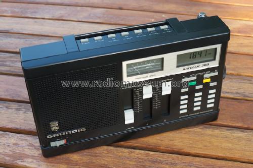 Satellit 300a; Grundig Radio- (ID = 1501421) Radio