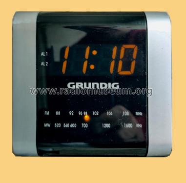 Sono-clock 560; Grundig Radio- (ID = 2887952) Radio