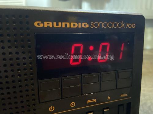 sonoclock 700; Grundig Radio- (ID = 2822921) Radio