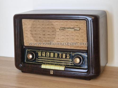 945W Export; Grundig Radio- (ID = 3078993) Radio