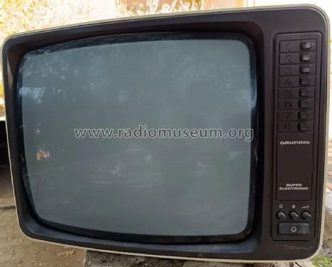 Grundig Super Electronic P-1721 E; Inter Electrónica, S (ID = 3088007) Television