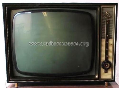 T-67; Guibernau, Salvador; (ID = 2551034) Television