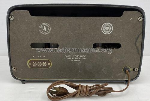 Continental 5R32A; Hallicrafters, The; (ID = 2851438) Radio