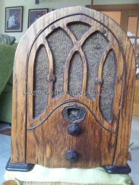 Midget ; Halson Radio Mfg. Co (ID = 1918454) Radio