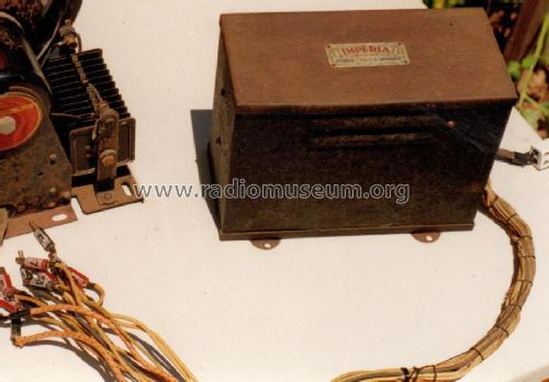 Imperia Combination, All Electric Radio and Phonograph Amplifier R7; Harringtons Ltd; (ID = 2414675) Radio