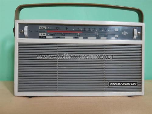 Trixi 220UN; HEA; Wien (ID = 2509068) Radio