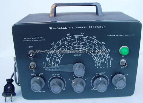 Signal Generator SG-8; Heathkit Brand, (ID = 1947965) Equipment