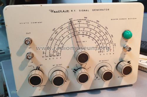 Signal Generator SG-8; Heathkit Brand, (ID = 2483582) Equipment