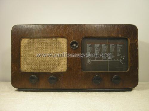 Juno 762 Y; Hellberg, Helsinki (ID = 3001941) Radio