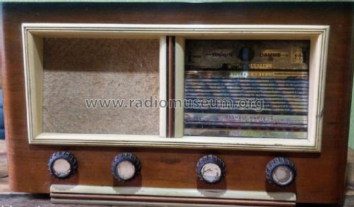 Inconnu - Unknown 3 ; Hermès-Radio, E. (ID = 2989832) Radio