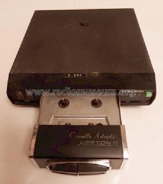 Eight 8 Track Cassette Adaptor 77; Herton, Frankfurt/ (ID = 1192545) Altri tipi