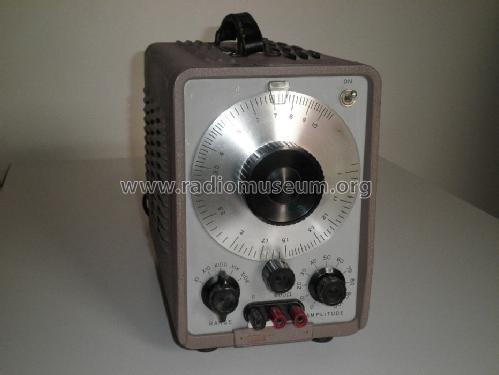 Low Frequency Oscillator / NF-Meßsender 202-C; Hewlett-Packard, HP; (ID = 953112) Ausrüstung