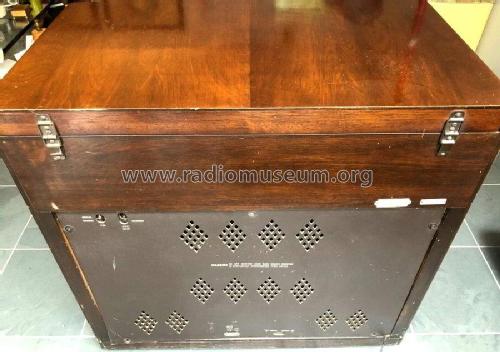 AM-FM 4-Speed Auto-Radiogram 1627; HMV Brand, His (ID = 2662002) Radio