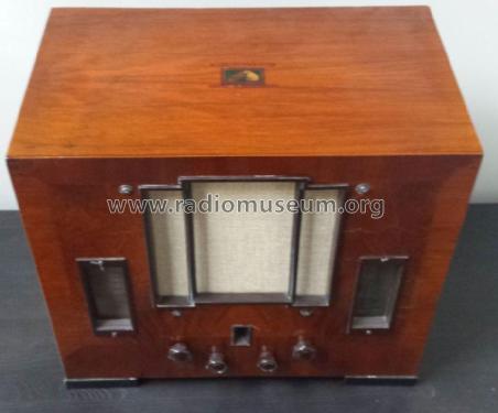 Fluid-Light Five 442; HMV Brand, His (ID = 2115870) Radio