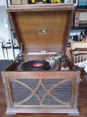 Table Grand Model 130 ; His Master's Voice N (ID = 3045195) TalkingM