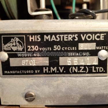 Luton 5701; His Master's Voice N (ID = 2740338) Radio