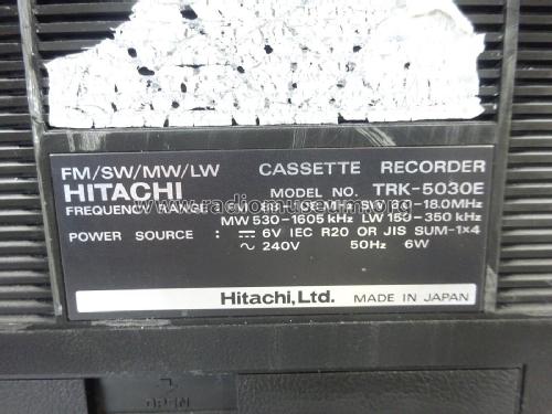 4 Band Radio Cassette Recorder TRK-5030 E; Hitachi Ltd.; Tokyo (ID = 2873487) Radio