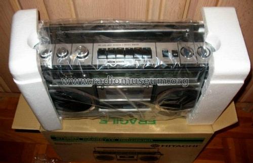 FM/SM/MW/LW Stereo Cassette Recorder TRK-8010 K; Hitachi Ltd.; Tokyo (ID = 2067745) Radio