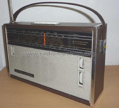 HI-Phonic KH-920L; Hitachi Ltd.; Tokyo (ID = 831048) Radio