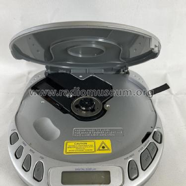 Portable Compact Disc Player DA-P 440; Hitachi Ltd.; Tokyo (ID = 2819469) R-Player