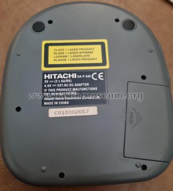 Portable Compact Disc Player DA-P 440; Hitachi Ltd.; Tokyo (ID = 2819471) Reg-Riprod