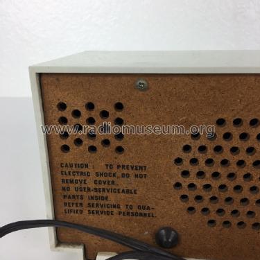 Solid State 4 transistor Clock Radio TC400; Hitachi Ltd.; Tokyo (ID = 2335292) Radio