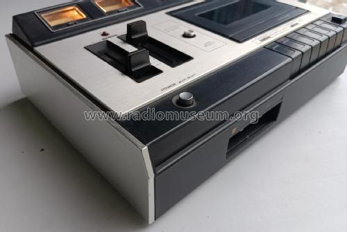 Stereo Cassette Tape Deck D-2310; Hitachi Ltd.; Tokyo (ID = 3000081) R-Player