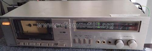 Stereo Cassette Tape Deck D-E25; Hitachi Ltd.; Tokyo (ID = 2819538) R-Player