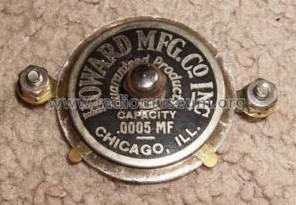 Fixed Condenser 0.0005 MF; Howard Radio Company (ID = 1726800) Radio part
