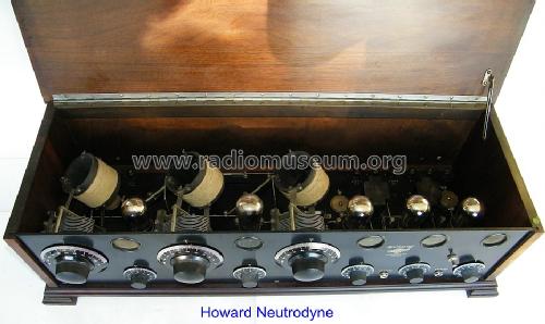 Neutrodyne Early; Howard Radio Company (ID = 1556855) Radio