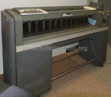 Electronic Horizontal Card Sorter - Lochkarten Sortiermaschine 82, 082; IBM; Armonk, N.Y. (ID = 3077352) Computer & SPmodules