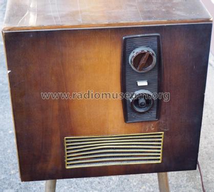 Manuela 19 FS-Ch= 1419 und RF-Ch= J611 Stereo; Imperial Rundfunk (ID = 2614074) TV Radio