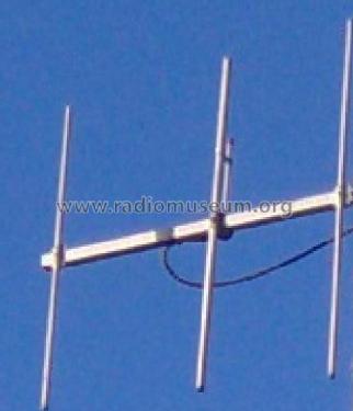 Three Elements Beam 2-meter Band Antenna YS 241 H; INTEK S.p.A.; Milano (ID = 930885) Antenna