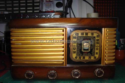 810; Ocean Radio; Alaior (ID = 1746019) Radio