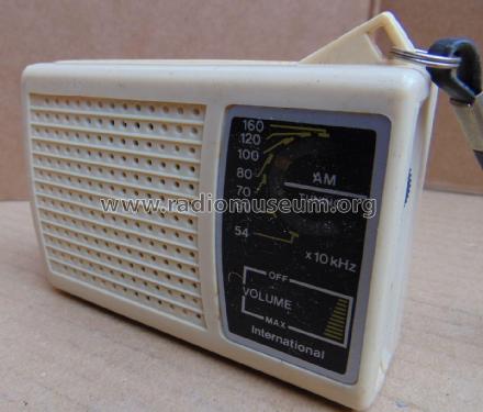 150 ; International (ID = 2841924) Radio