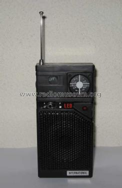 2 band radio ; International (ID = 714936) Radio