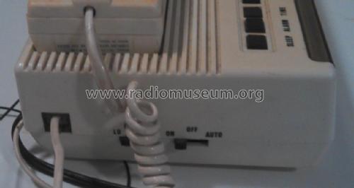 AM-FM Electronic Clock Radio & Telephone ; Unknown - CUSTOM (ID = 1735615) Radio